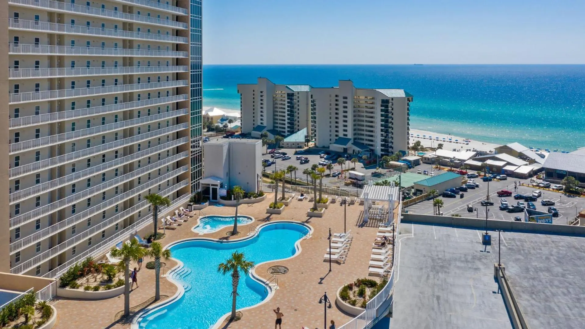 Modern Resort Condo! Gulf Views & Amenities Galore! Presented By Dolce Vita Getaways! بنما سيتي بيتش 0*,