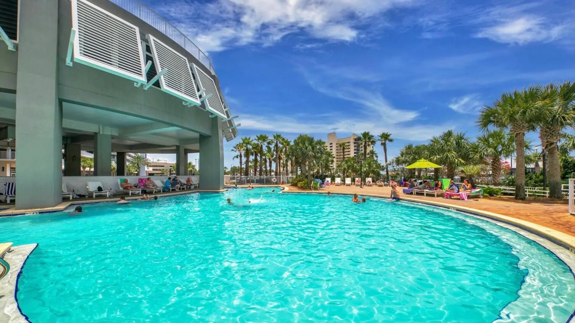 Modern Resort Condo! Gulf Views & Amenities Galore! Presented By Dolce Vita Getaways! بنما سيتي بيتش الولايات المتحدة الأمريكية